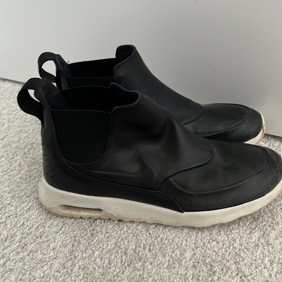 Nike Air Boot runner. Size 8.5 - Picture 1 of 7